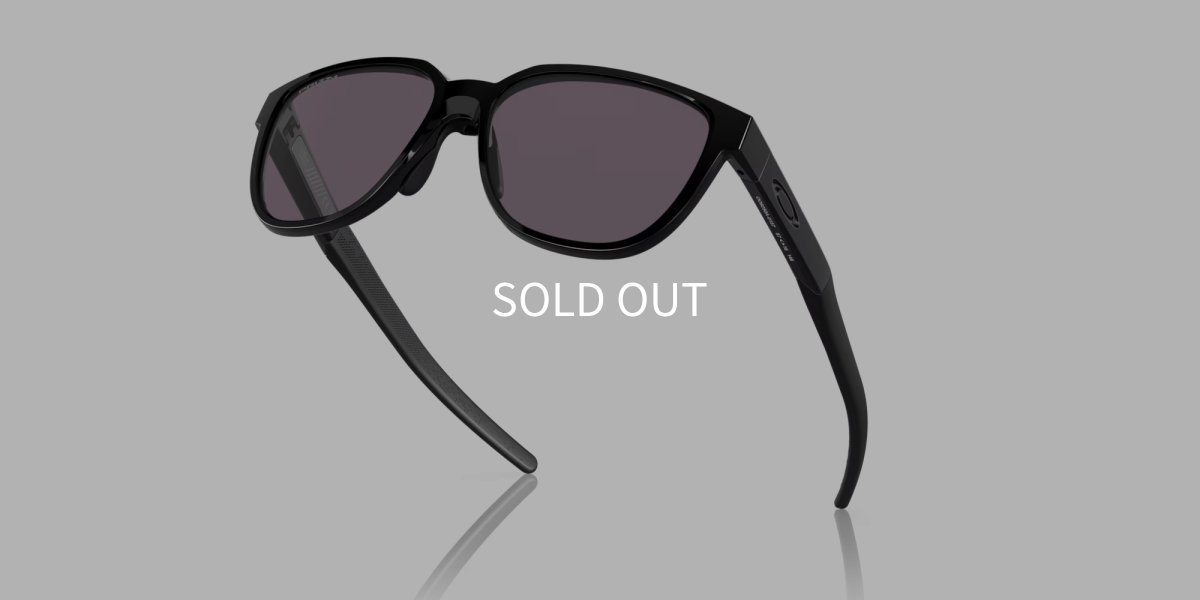 OAKLEY Actuator OO9250A-0157｜Prizm Grey搭載｜ランニング向け軽量スポーツサングラス 下からアングル画像