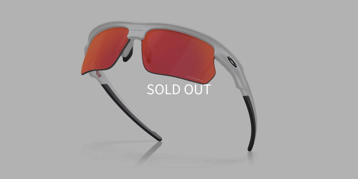 【OAKLEY正規販売品】オークリーサングラス OO9400-1068 BiSphaera（バイスフィエラ) 下からアングル画像