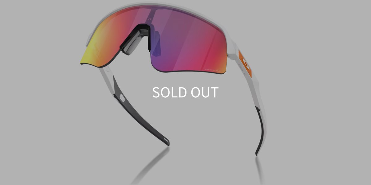【OAKLEY正規販売品】オークリーサングラス OO9465-1639 Sutro Lite Sweep（スートロライト スィープ）下からアングル画像