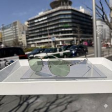 【即日発送/30%OFF】レイバン 調光サングラス RB3768 003/M1 エメラルド シルバー リムレス Ray-Ban 実物画像