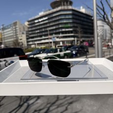 【即日発送/30%OFF】レイバン 調光サングラス RB3768 003/M1 エメラルド シルバー リムレス Ray-Ban 実物画像