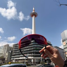 即日発送】公式正規品 オークリー Sutro lite  2026年新色 ピンク/ブラック Prizm Road 国内正規保証書付 OO9496-14実物画像