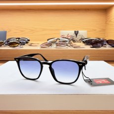 【即日発送】Ray-Ban レイバン サングラス RB4258F 601/19 52サイズ ライトブルーグラディエント アジアンフィット ウェリントン 実物画像