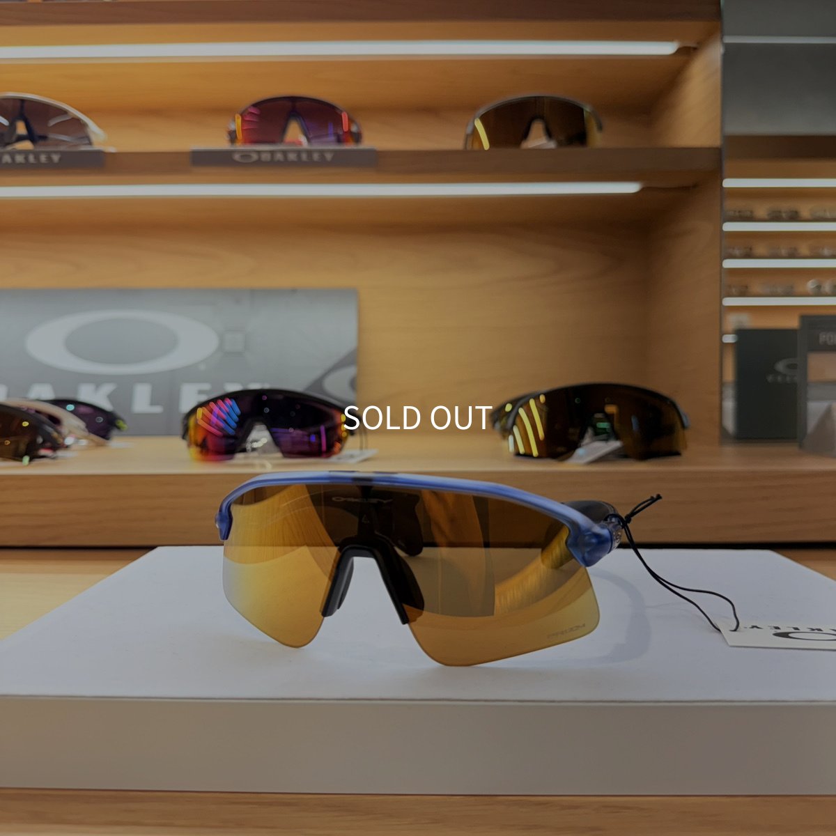 【即日発送/30%OFF】オークリー スタントデビル OO9517-0539 サングラス プリズム24K OAKLEY Stunt Devil 実物画像