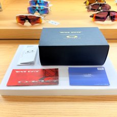 【2026年最新作】OAKLEY オークリー FATCAT ファットキャット 953502 クリーム Prizm 24K 付属品画像