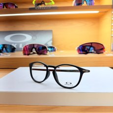 【アウトレット価格/40%OFF】OAKLEY オークリー OX8105F 810504 Crosslink Fit アジアンフィット サテンブラック メガネ フレーム単体 実物画像