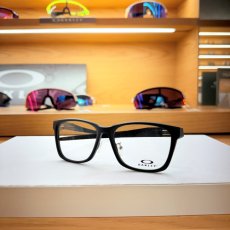 【アウトレット価格/40%OFF】OAKLEY (オークリー) OX8196D 819601ステインブラック フレームのみ 実物画像