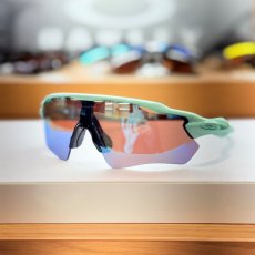 オークリー レーダーEV スポーツサングラス OAKLEY Radar EV 偏光レンズ Prizm Polarized Deep Water ブルーmilkshake 釣り マリンスポーツ ドライブ アウトドア 国内正規品 実物画像
