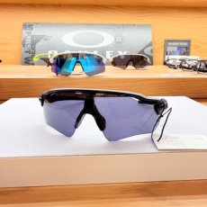 画像4: 【即日発送】OAKLEY正規販売品高校野球応援モデル オークリーサングラス レーダーイーブイパス Radar EV custum カスタム スポーツサングラス (4)