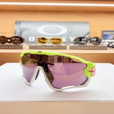画像2: 【即日発送】限定カスタム OAKLEY オークリー Jawbreaker ジョウブレイカー Retina Burn / Prizm Road Black プリズムロードブラック ロードバイク スポーツサングラス (2)