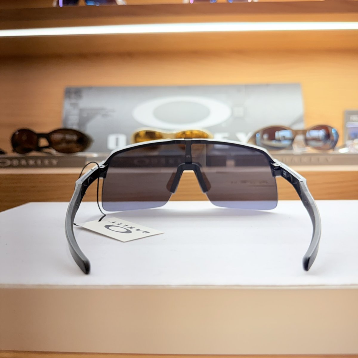 画像4: 【即日発送】限定カスタム OAKLEY オークリー Sutro Lite スートロライト Matte Black マットブラック / Prizm Grey プリズムグレー スポーツサングラス (4)