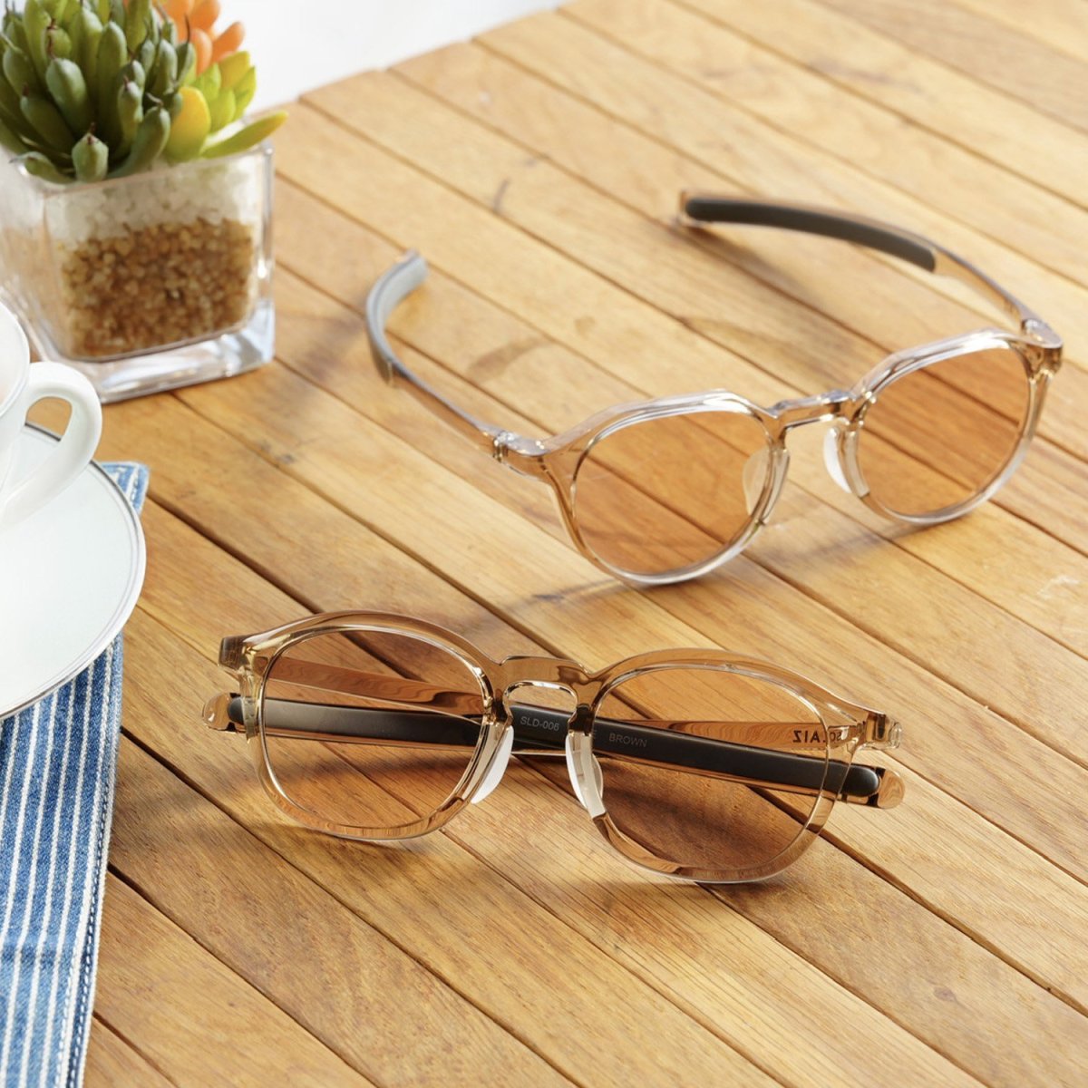 画像1: 【最短即日発送】SOLAIZ 4th anniversary limited colors ソライズ SLD-004/SLD-006  cafe brown/L.BR サングラス  近赤外線カット・UVカット エイジングケア 医療用 (1)